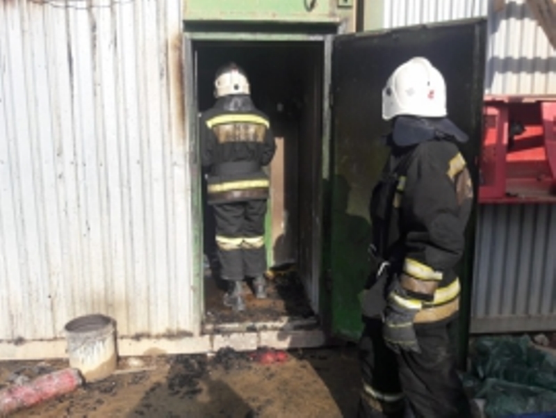 В Екатеринбурге во время пожара на стройке погиб рабочий