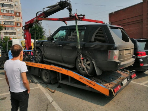 Не повезло: у жителя Екатеринбурга отобрали купленный Range Rover