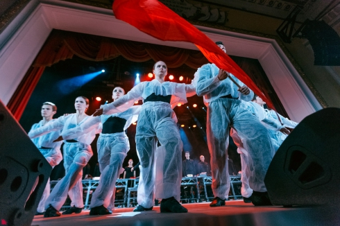 В Екатеринбурге состоялась премьера авангардной оперы «Патетической оратории»