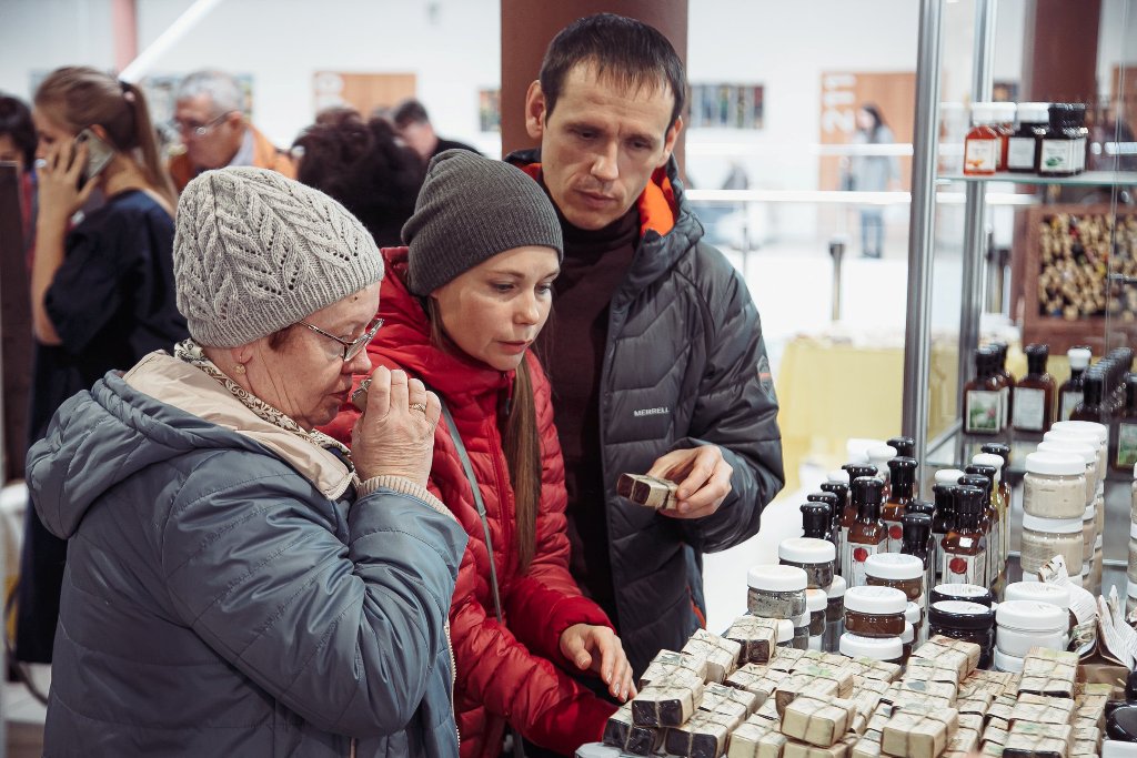 Мастера Республики Алтай приняли участие в Фестивале «Иван-да-Марья» в Екатеринбурге