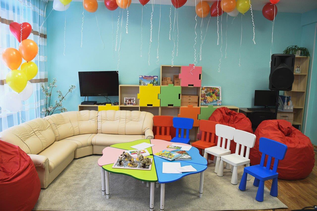 В Ревде в социально-реабилитационном центре открыли детскую комнату