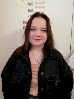 В столице Урала больше месяца разыскивают двух сбежавших девочек