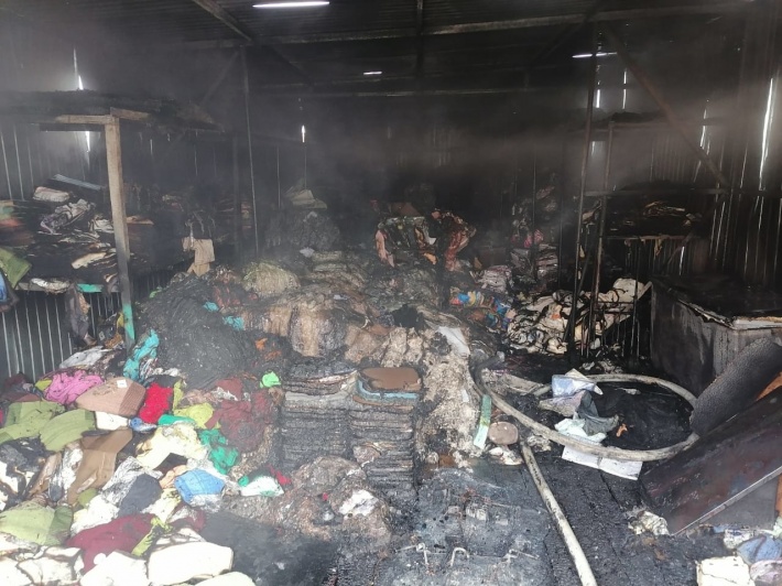 Пожар в Екатеринбурге унёс жизни 12 лошадей и 5 собак