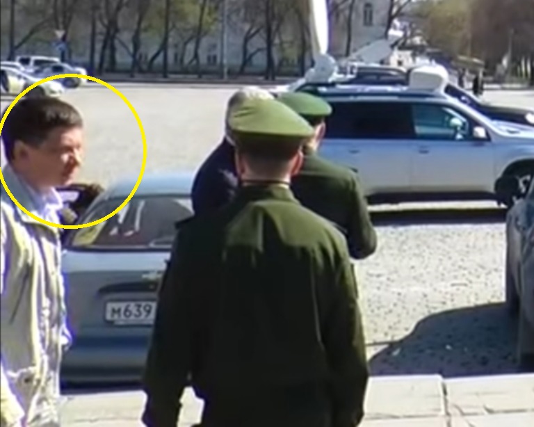 Свердловские чиновники нарушают масочный режим Куйвашева