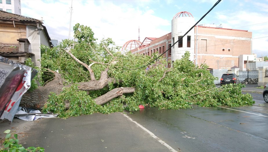 В Екатеринбурге прошел сильный ураган