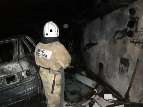 На Среднем Урале за ночь сгорели три автомобиля