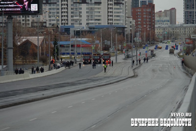 В уральской столице открыли движение по Макаровскому мосту