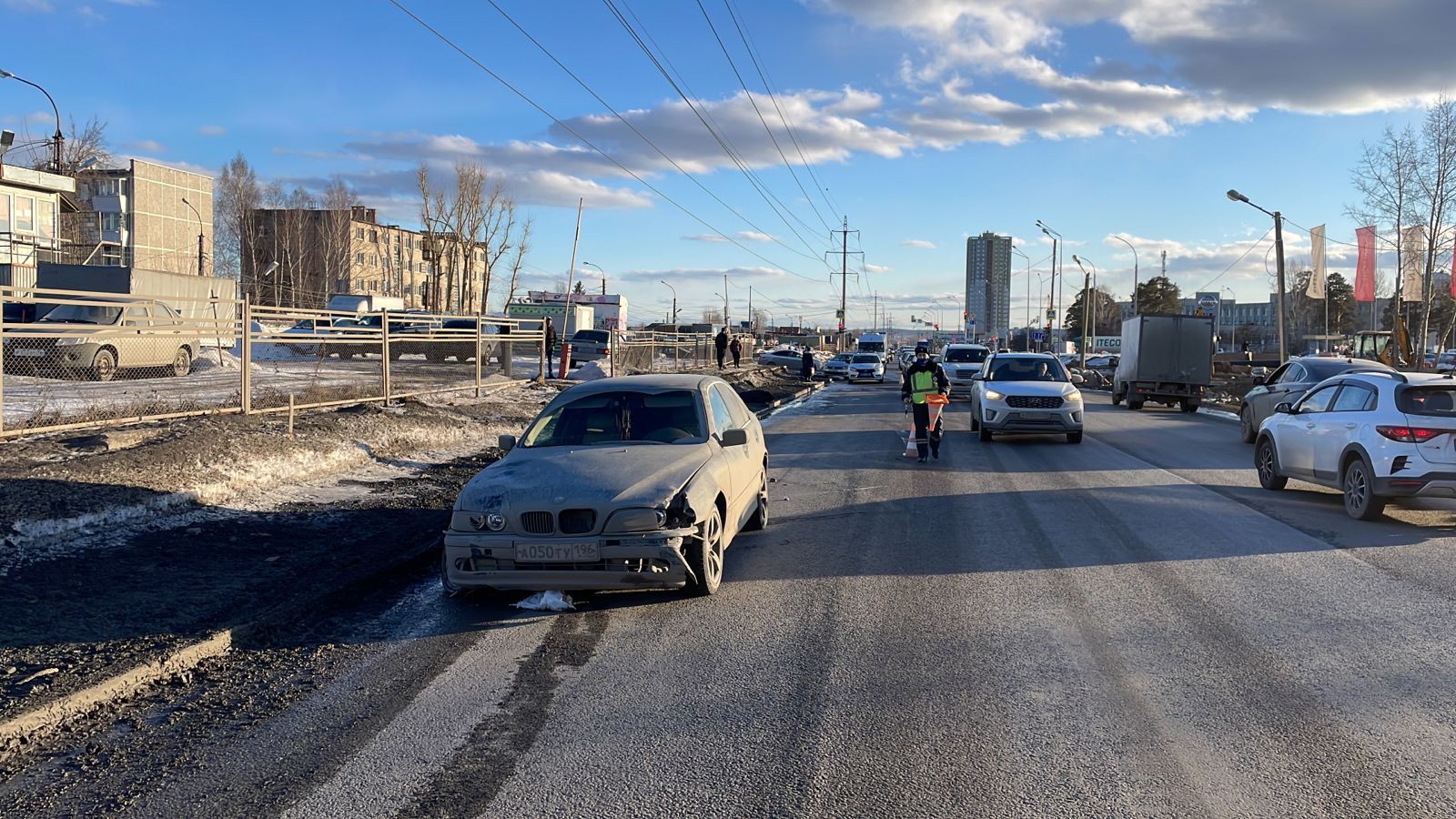 В Екатеринбурге водитель «BMW» насмерть сбил 11-летнюю девочку » Вечерние  ведомости