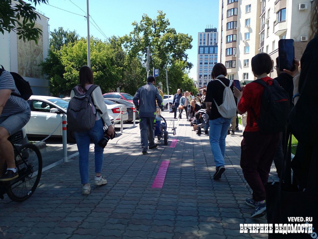 В рамках STENOGRAFFIA в Екатеринбурге обновляют фиолетовую линию