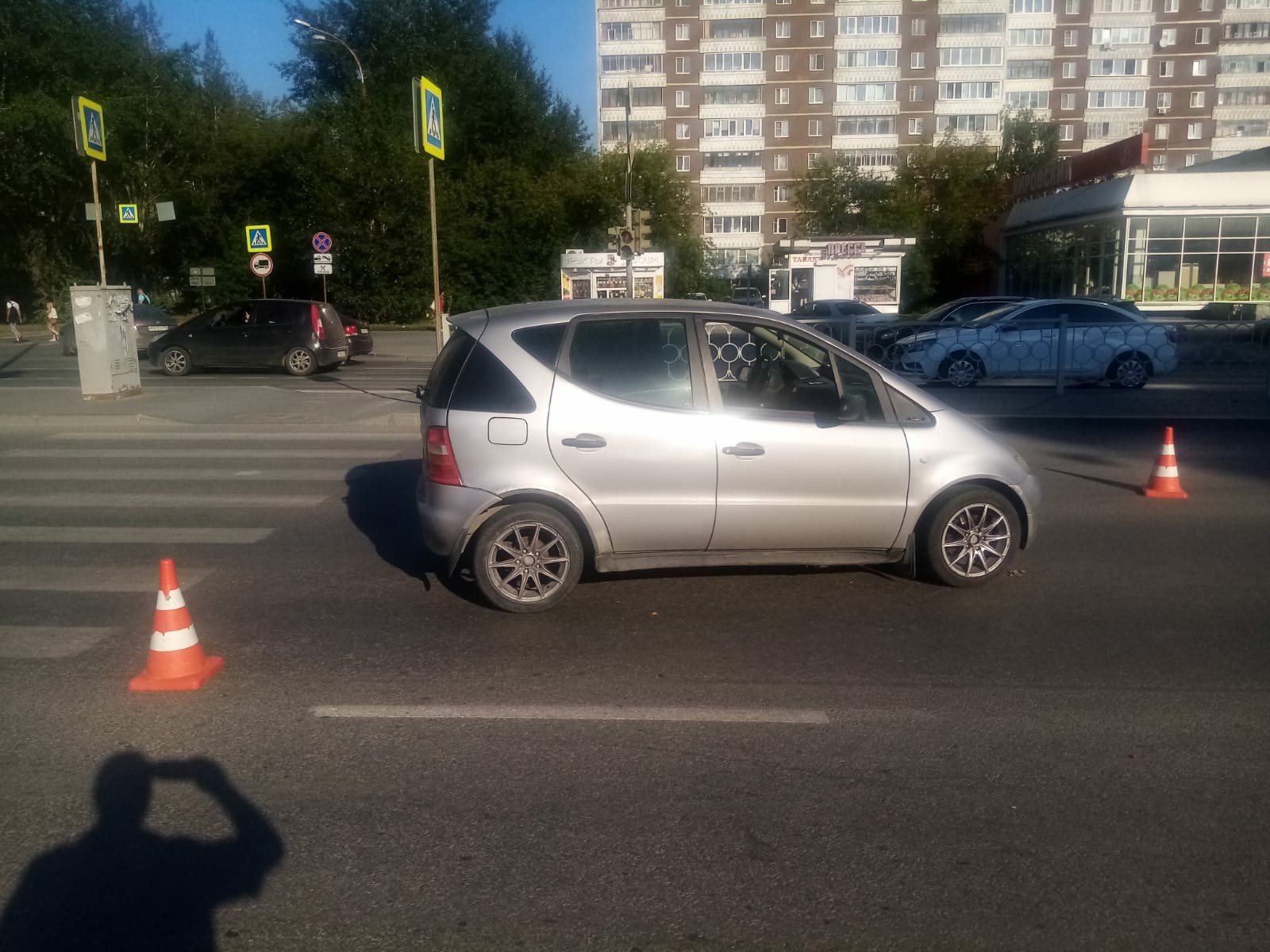 Водитель Mercedes сбил в Екатеринбурге 12-летнюю девочку » Вечерние  ведомости