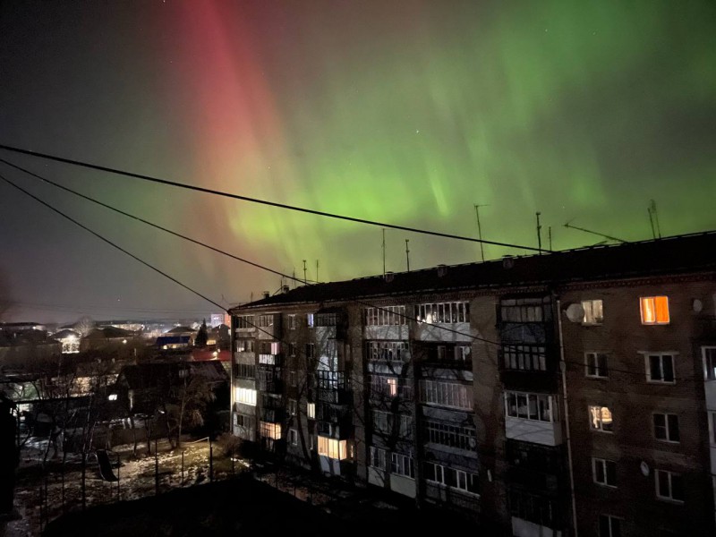 Жители Свердловской области могли наблюдать полярное сияние