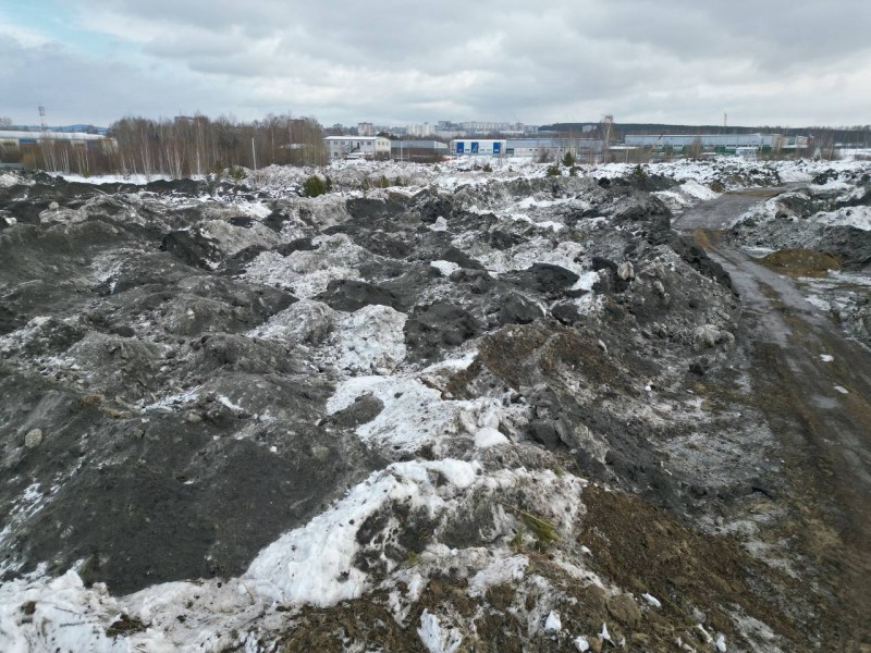 Свердловское РЭО обнаружило нелегальный снежный полигон в Первоуральске